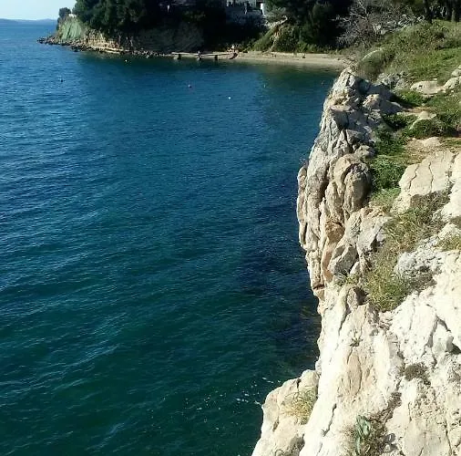Sea View Antonio شقة زادار